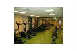 31 SE 5th St, Miami, FL 33131 - Photo 10