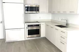 45 SW 9th St, Miami, FL 33130 - Photo 6