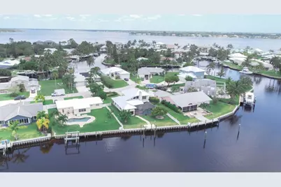 1694 SW Boatswain Place, Palm City, FL 34990 - Photo 8