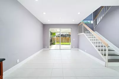 1062 Fairfax Cir W, Boynton Beach, FL 33436 - Photo 10