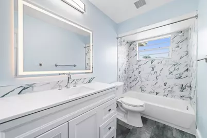 1062 Fairfax Cir W, Boynton Beach, FL 33436 - Photo 28