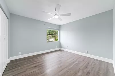 1062 Fairfax Cir W, Boynton Beach, FL 33436 - Photo 30