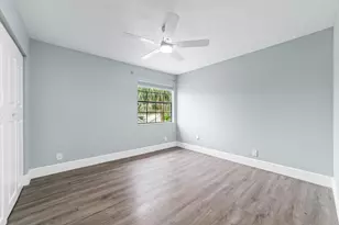 1062 Fairfax Cir W, Boynton Beach, FL 33436 - Photo 30