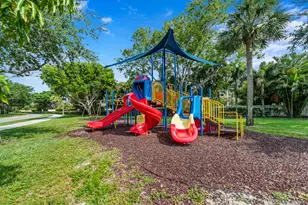 1062 Fairfax Cir W, Boynton Beach, FL 33436 - Photo 42