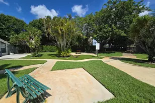 1530 Royal Forest Ct, West Palm Beach, FL 33406 - Photo 48