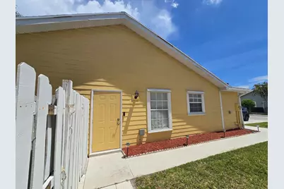 1530 Royal Forest Court, West Palm Beach, FL 33406 - Photo 2