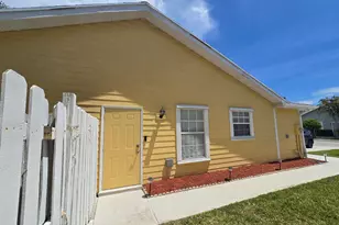 1530 Royal Forest Ct, West Palm Beach, FL 33406 - Photo 2