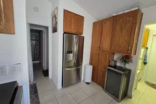 1530 Royal Forest Ct, West Palm Beach, FL 33406 - Photo 10