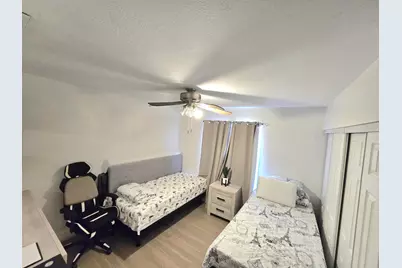 1530 Royal Forest Court, West Palm Beach, FL 33406 - Photo 20
