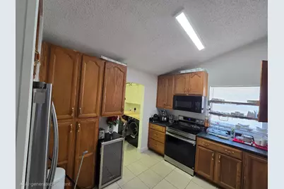 1530 Royal Forest Court, West Palm Beach, FL 33406 - Photo 8