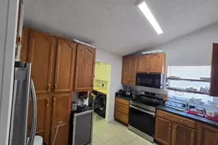 1530 Royal Forest Ct, West Palm Beach, FL 33406 - Photo 8