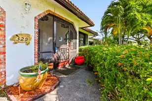 329 Knob Hill Blvd, Boca Raton, FL 33431 - Photo 4