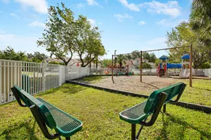 18803 SW 26th St, Miramar, FL 33029 - Photo 20