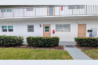 2950 SE Ocean Boulevard #5-2, Stuart, FL 34996 - Photo 6