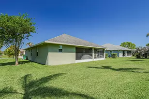 922 Yearling Trl, Sebastian, FL 32958 - Photo 44