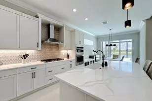 9244 SW Pinnacle Pl, Port Saint Lucie, FL 34987 - Photo 8