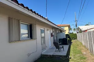1911 NE 27th Ct, Lighthouse Point, FL 33064 - Photo 20