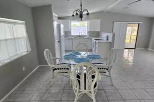 5550 Hemingway Ct, Fort Pierce, FL 34982 - Photo 4