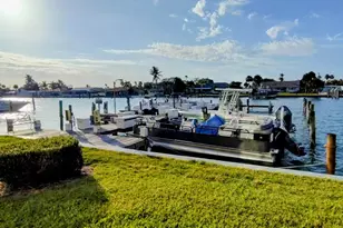 1351 Bayshore Dr, Fort Pierce, FL 34949 - Photo 1
