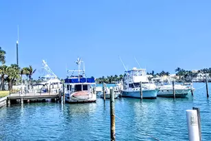 1351 Bayshore Dr, Fort Pierce, FL 34949 - Photo 16