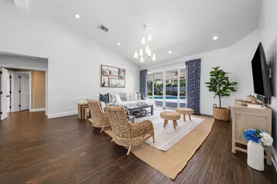 916 SW 37th Court, Boynton Beach, FL 33435 - Photo 14