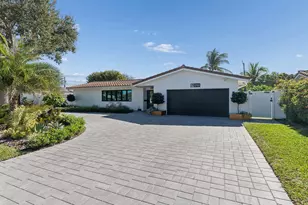 2740 NE 40th Ct, Lighthouse Point, FL 33064 - Photo 1