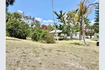 4507 S Indian River Drive, Fort Pierce, FL 34982 - Photo 4