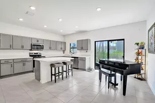 975 NW 3rd Terrace, Pompano Beach, FL 33060 - Photo 2