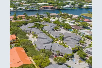 1900 Oceanwalk Lane #117, Lauderdale by the Sea, FL 33062 - Photo 28