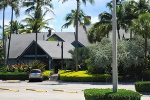 1900 Oceanwalk Ln, Lauderdale by the Sea, FL 33062 - Photo 32