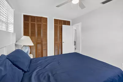1411 NW 89th Avenue, Pembroke Pines, FL 33024 - Photo 36