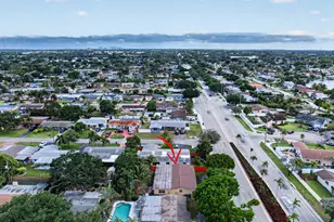 1411 NW 89th Ave, Pembroke Pines, FL 33024 - Photo 50