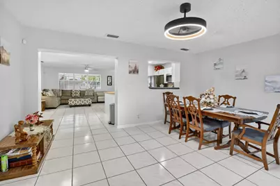 1411 NW 89th Avenue, Pembroke Pines, FL 33024 - Photo 12