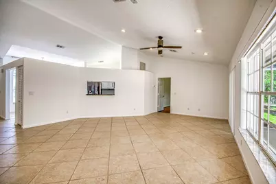252 Moccasin Trail W, Jupiter, FL 33458 - Photo 6