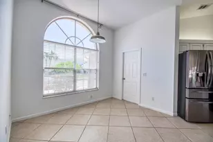 252 Moccasin Trail W, Jupiter, FL 33458 - Photo 4