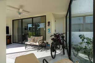 16401 Golf Club Rd, Weston, FL 33326 - Photo 36
