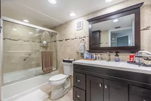16401 Golf Club Rd, Weston, FL 33326 - Photo 22
