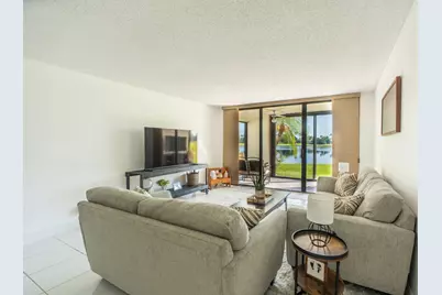 16401 Golf Club Road #113, Weston, FL 33326 - Photo 32