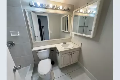 165 Coventry G, West Palm Beach, FL 33417 - Photo 6