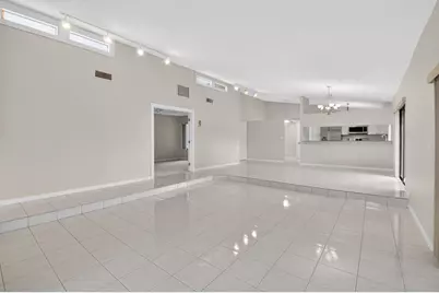 5580 Piping Rock Drive, Boynton Beach, FL 33437 - Photo 4