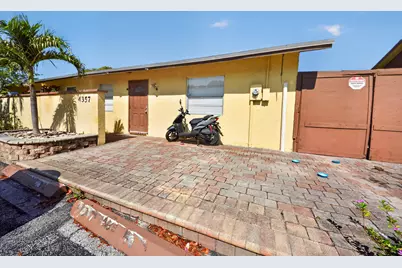 4357 NW 6 Avenue, Deerfield Beach, FL 33064 - Photo 16