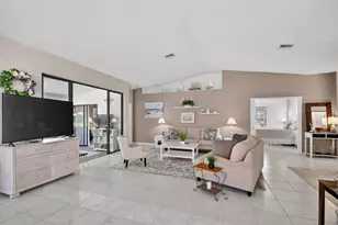 4810 Catamaran Cir, Boynton Beach, FL 33436 - Photo 10