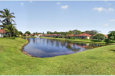 2097 Bonisle Circle, Riviera Beach, FL 33418 - Photo 32