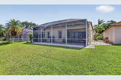 2097 Bonisle Circle, Riviera Beach, FL 33418 - Photo 4