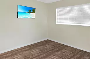 515 Palm Ave, Fort Pierce, FL 34982 - Photo 10