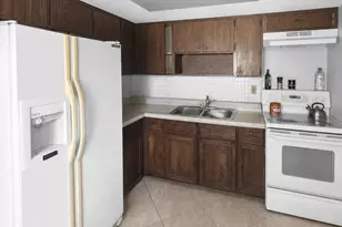 515 Palm Ave, Fort Pierce, FL 34982 - Photo 6
