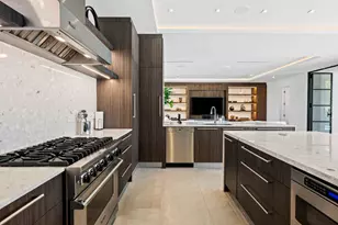 5288 Alton Rd, Miami Beach, FL 33140 - Photo 10
