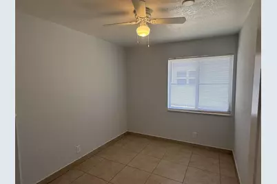 2820 Avenue S #12, Riviera Beach, FL 33404 - Photo 4