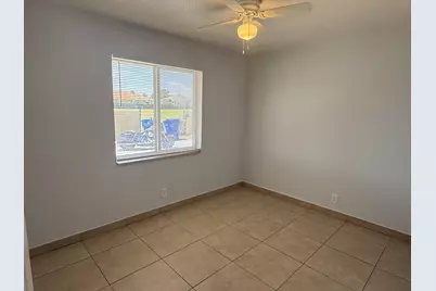 2820 Avenue S #12, Riviera Beach, FL 33404 - Photo 8