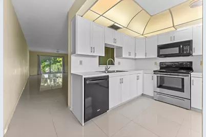 2303 Lucaya Lane #F3, Coconut Creek, FL 33066 - Photo 4